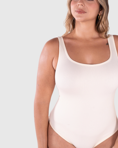 LisséForme™ – Body Sculptant au Tombé Parfait et Confort Absolu