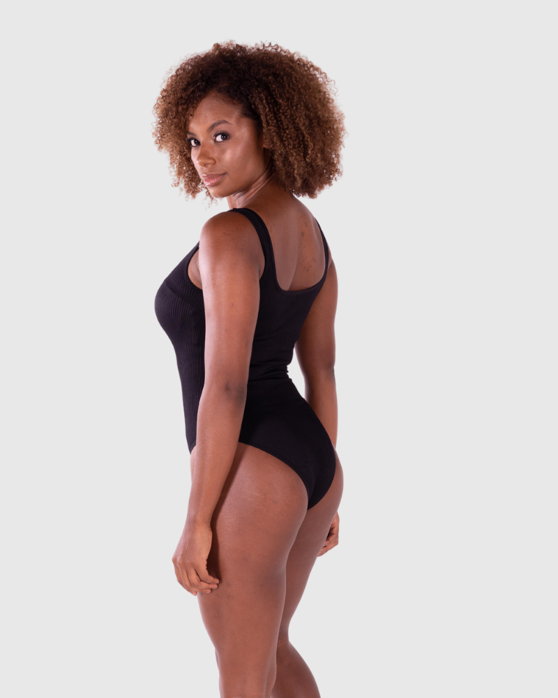 LisséForme™ – Body Sculptant au Tombé Parfait et Confort Absolu